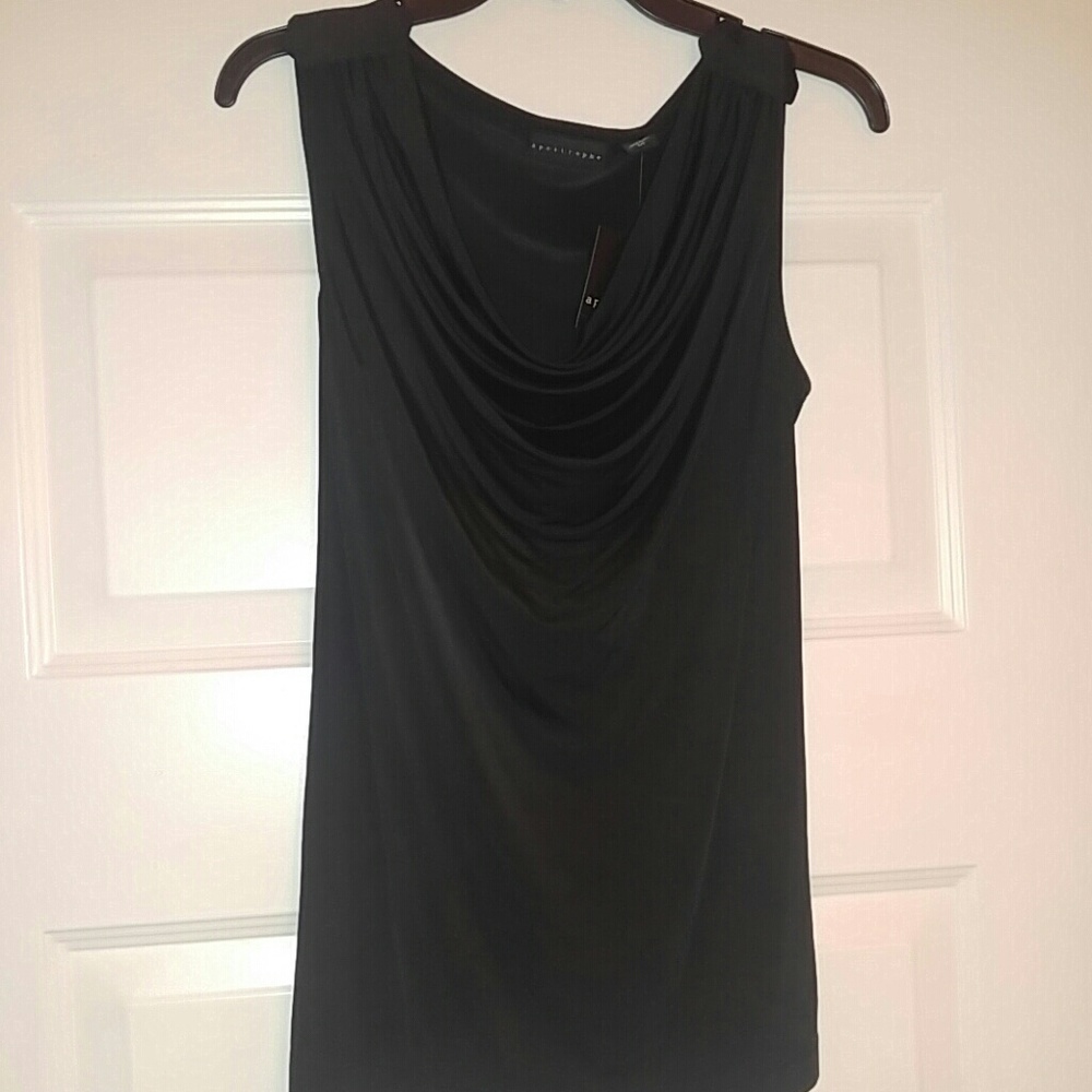 Apostrophe Stretch cowl top